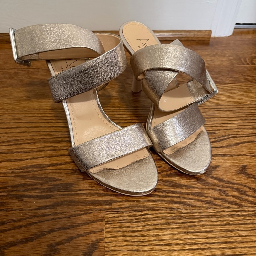 AGL Gold Strappy Heel w/ Buckle Size 37 or US 7